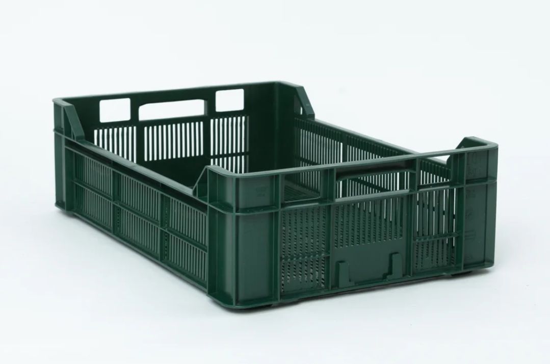 Keď sa logistika oblečie do plastu, ktorý vydrží roky